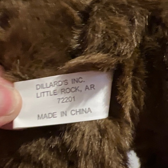 Dillard's Trimmings 18" Dancing Bear Plays Here Comes Santa Claus Swings Sways - Picture 7 of 9